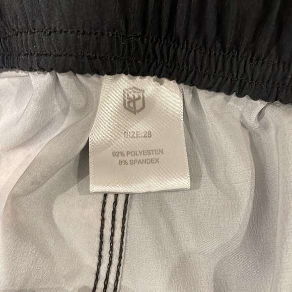 Born Primitive men’s size 28 patriotic workout shorts - Picture 4 of 7